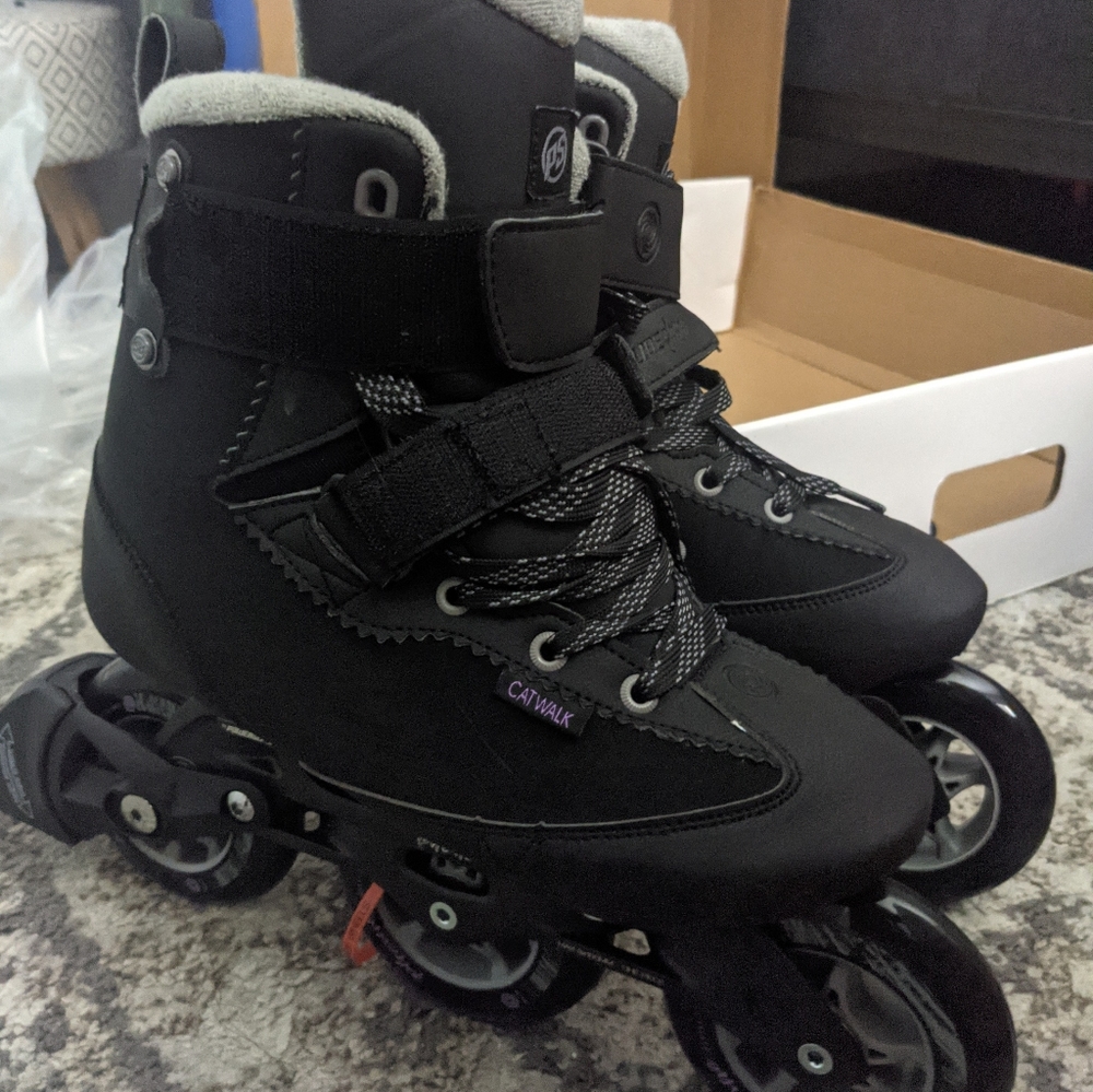 Size 6 Powerslide Skates Pheme Catwalk 100 39